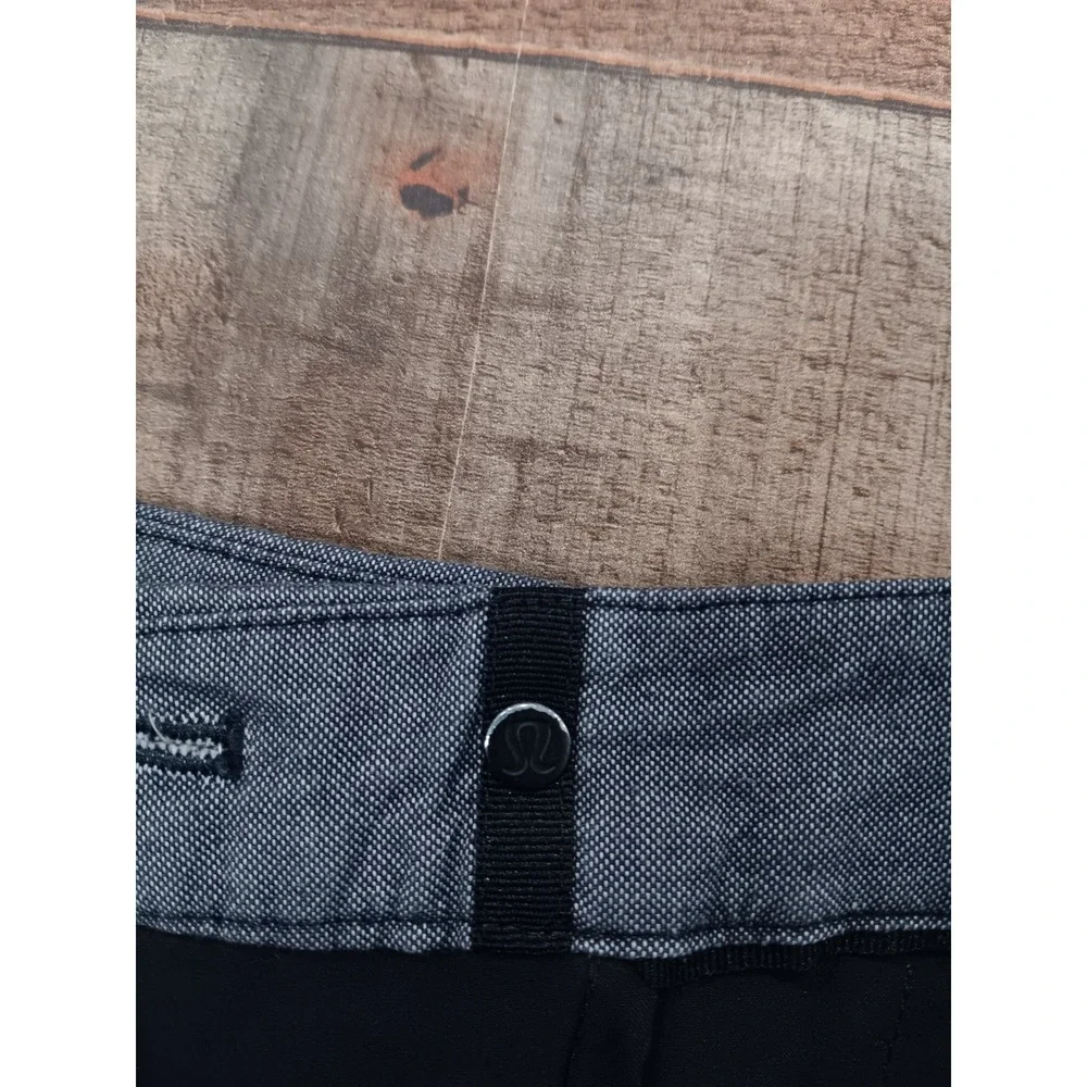 Men's Lululemon Lot Of 2 Commission Classic Fit Oxford Shorts 2832